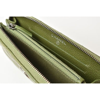 Chanel Wallet Medium Quilted Caviar Leather Moss Green — view 4