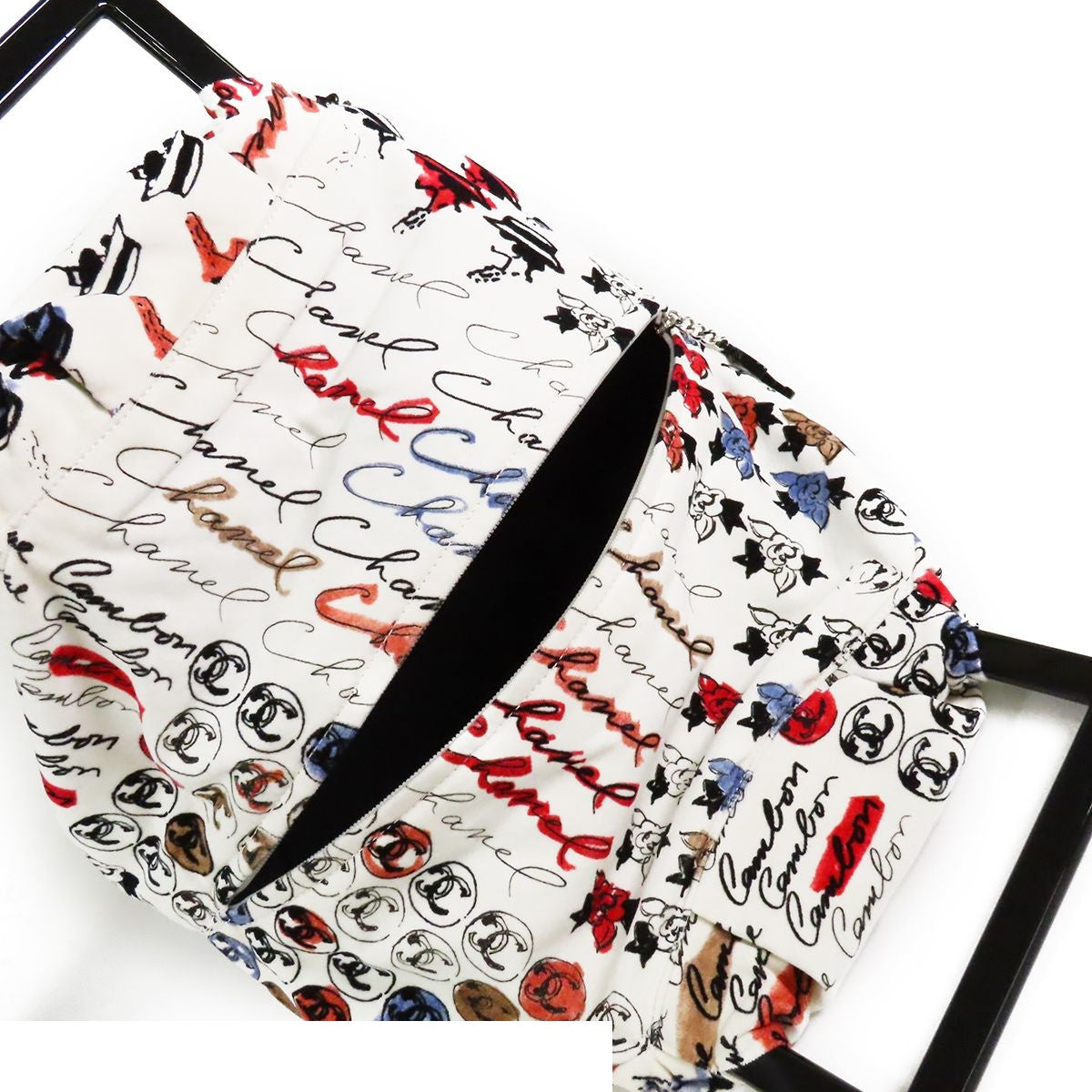 Chanel Camellia Plastic Handle Bag White Black Multicolor Silver Velour Coco — view 5