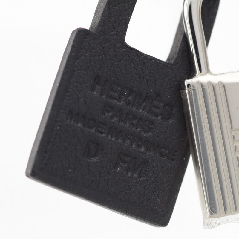 Hermes Eau Kelly PM Metal And Leather Necklace Pendant Engraved With D Silver