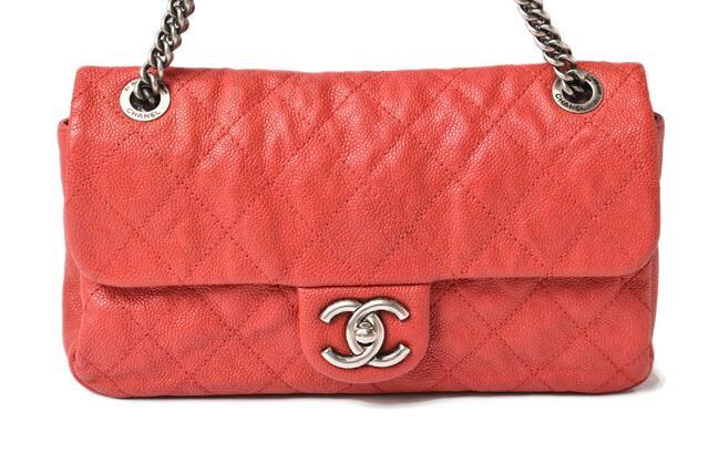 Chanel Chain Shoulder Bag Chanel Bag Caviar Skin Matelasse Quilted Stitching