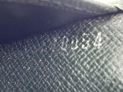 Louis Vuitton Taiga Porte Barrule Carte Cles Di Long Wallet M31002 Epi Cair