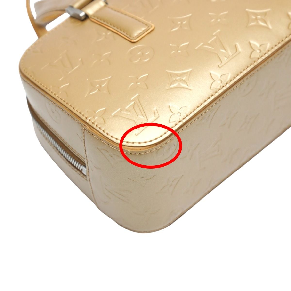 Louis Vuitton Monogram Matte Handbag Shelton