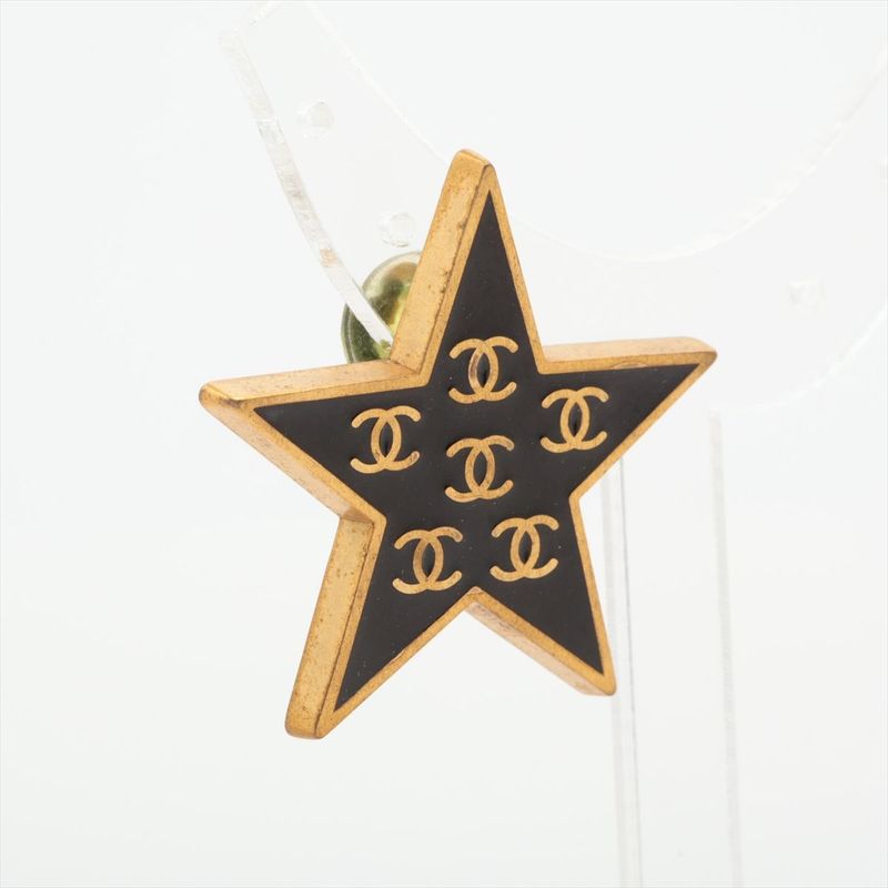 Chanel Coco Mark Star 01P Earrings (one Side Only) GP Black And Gold Made In