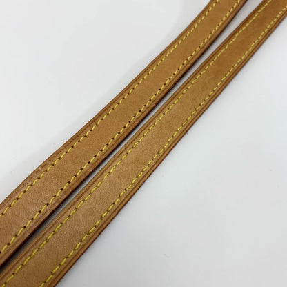 Louis Vuitton Leather Leather Beige Gold Hardware 110cm (43.31in) Shoulder