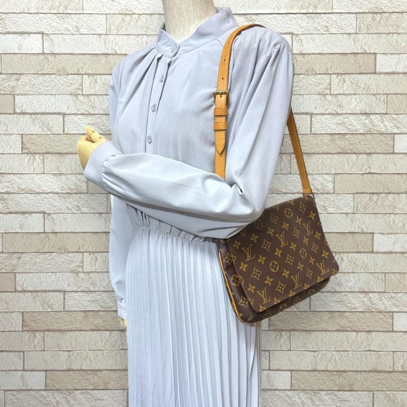 Louis Vuitton Musette Tango Short Monogram Shoulder Bag Monogram Canvas M51257