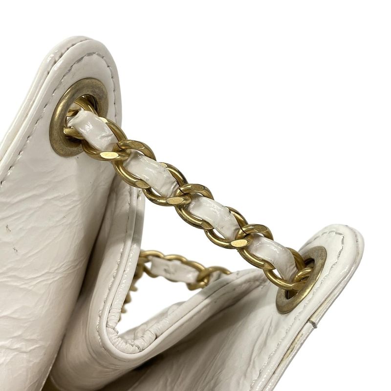 Chanel Shoulder Bag Hobo Bag As3693 White Chain Shoulder / Vintage Gold