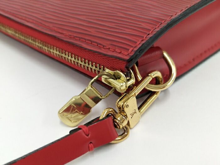 Louis Vuitton Pochette Accessoire Accessory Pouch Epi Carmine Red M40776