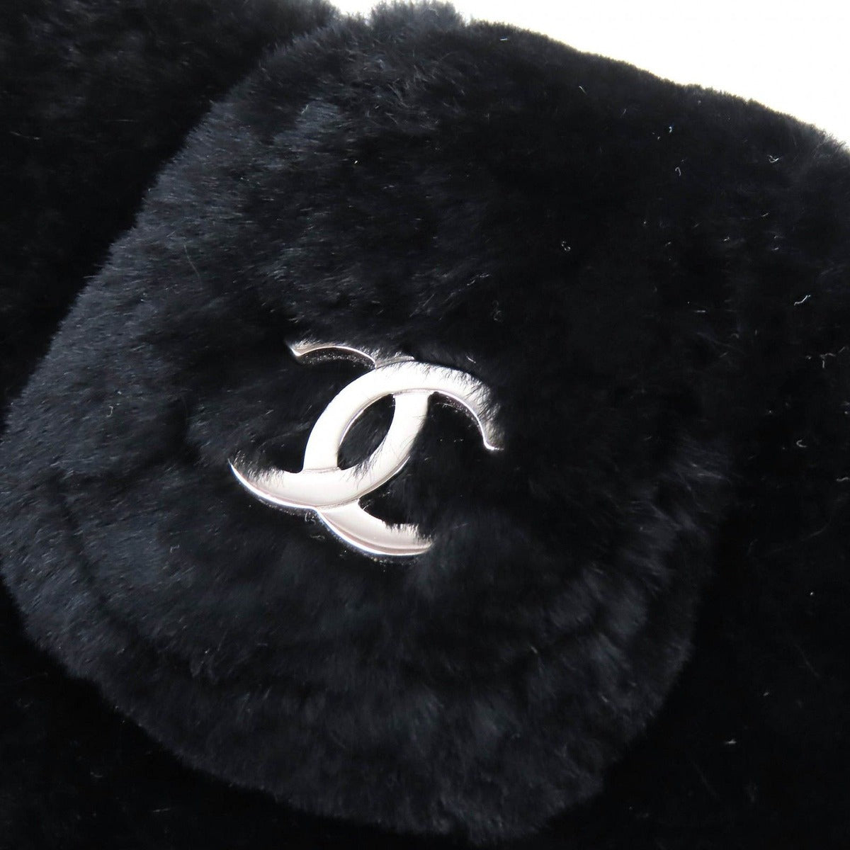 Chanel Vintage CC Logo Leather Oriragfa Pouch Case Black Silver Har — view 8