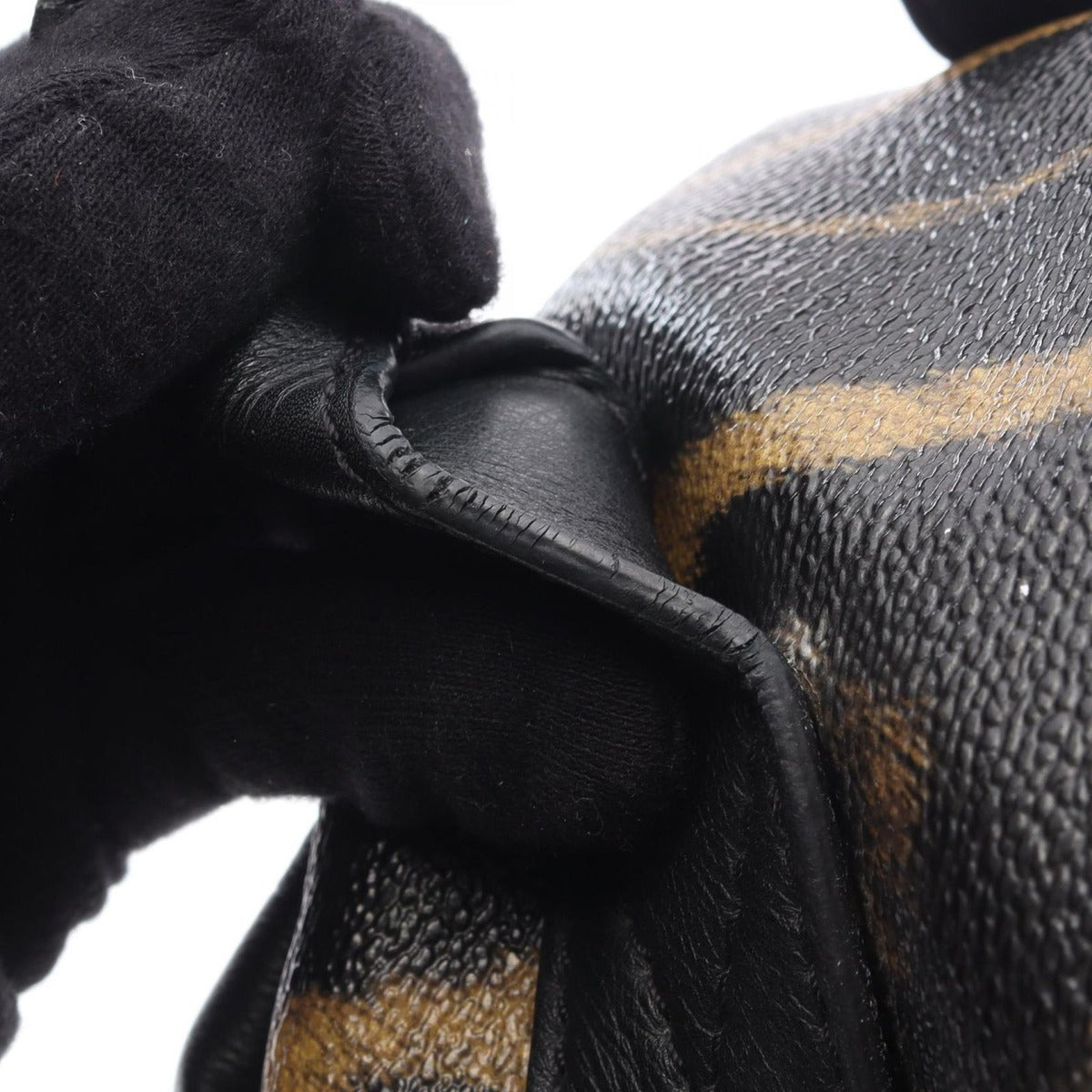 Louis Vuitton Backpack Palm Spring PM Leopard Pattern — view 9