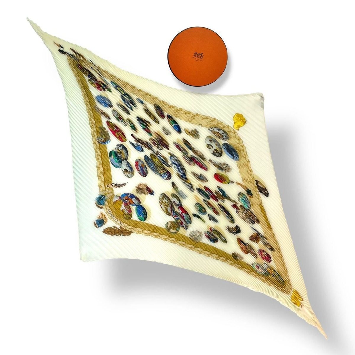 Hermes Pleated Scarf Silk Couvee D'hermes Chicks White