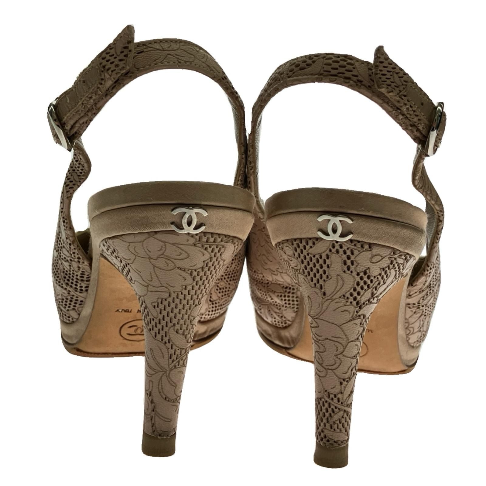 Chanel Ring Back Strap Sandals 22.5cm (8.86in)