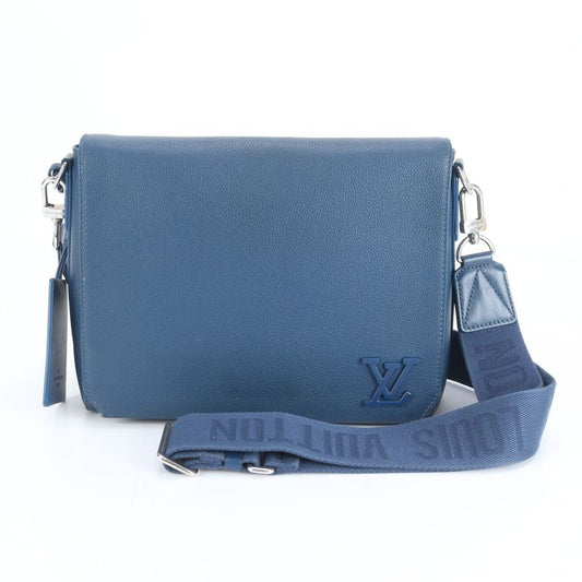 Current Louis Vuitton LV Aerogram Takeoff Messenger With RFID M23709 Leather