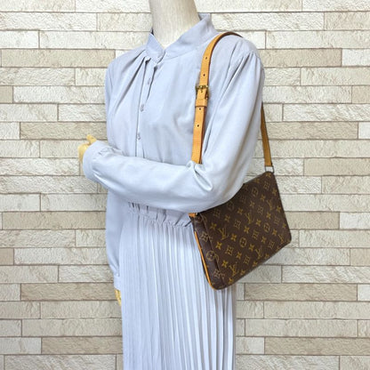 Louis Vuitton Musette Tango Short Monogram Shoulder Bag Monogram Canvas M51257