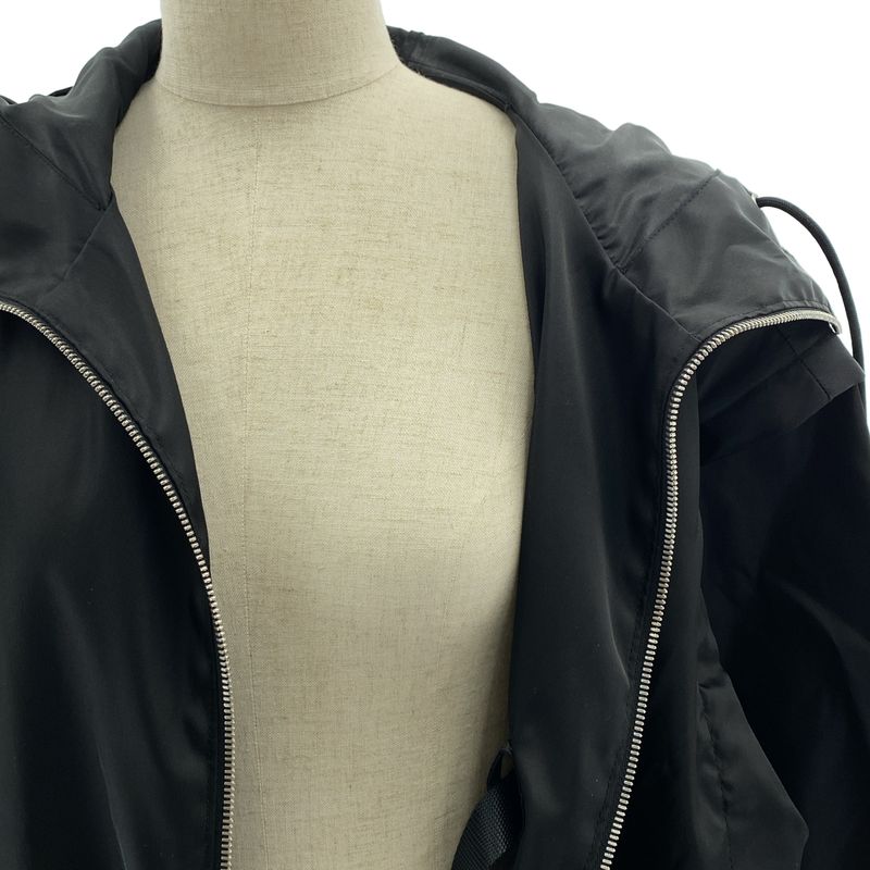 Prada - Re-nylon 2way Re-nylon Hooded Coat - 36 - Black - Women