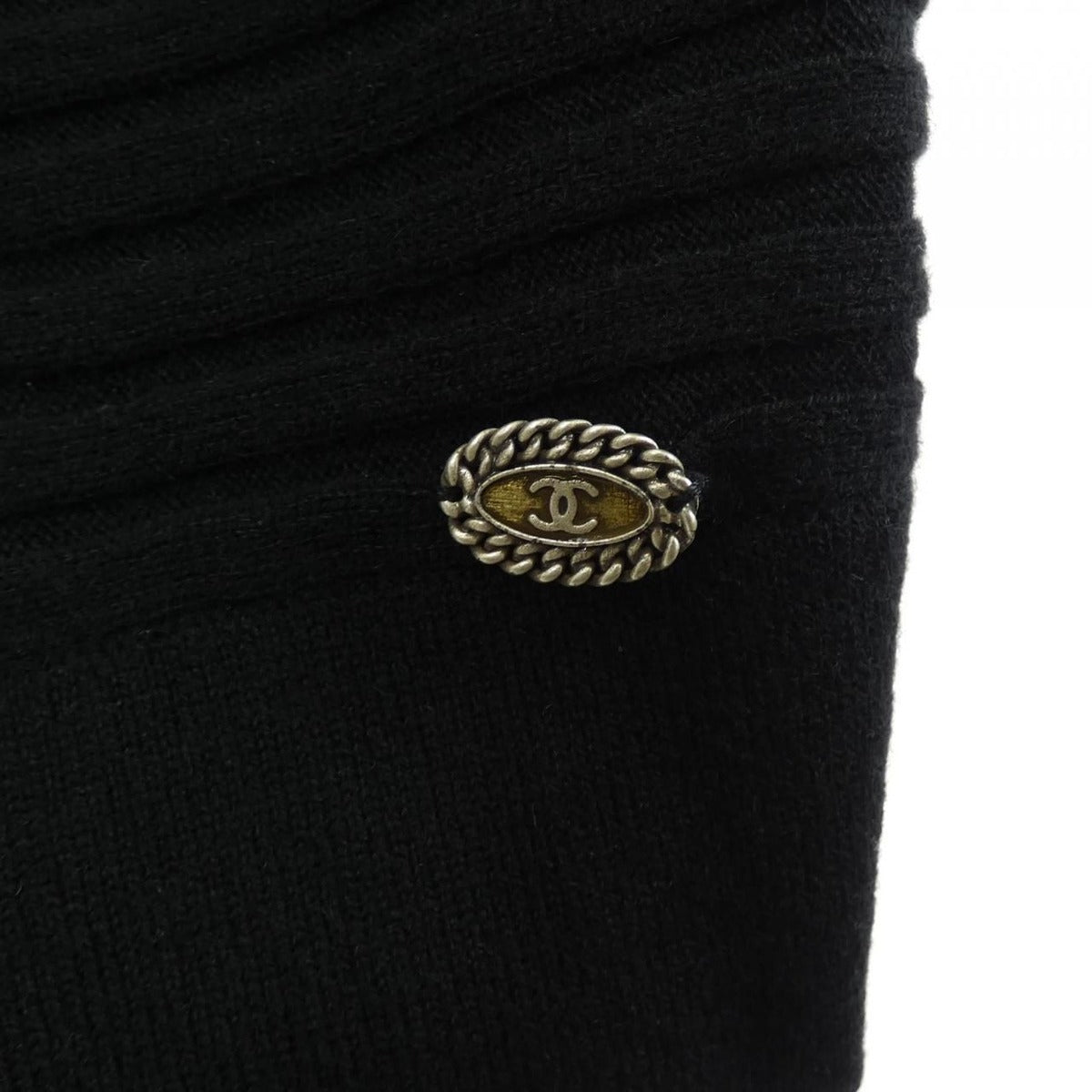 Chanel 08 a Skirt — view 7