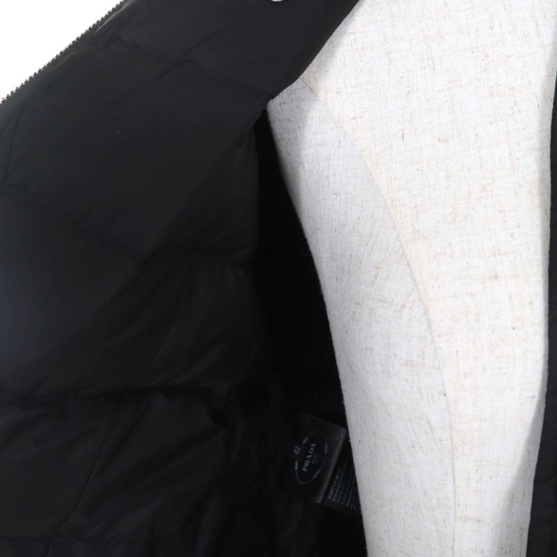 Prada 2020 29y510 With Triangle Logo Plate And Collar Lamb Fur Short Length