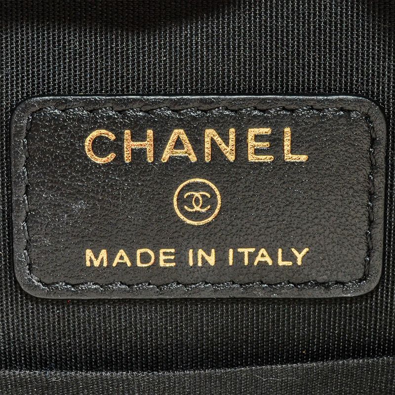 Chanel Round Chain Shoulder Bag Caviar Skin Ap2034 Black Gold Hardware 8 Digits