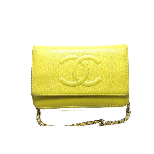 Chanel Stand Caviar Leather Jumbo CC Logo Che Wallet