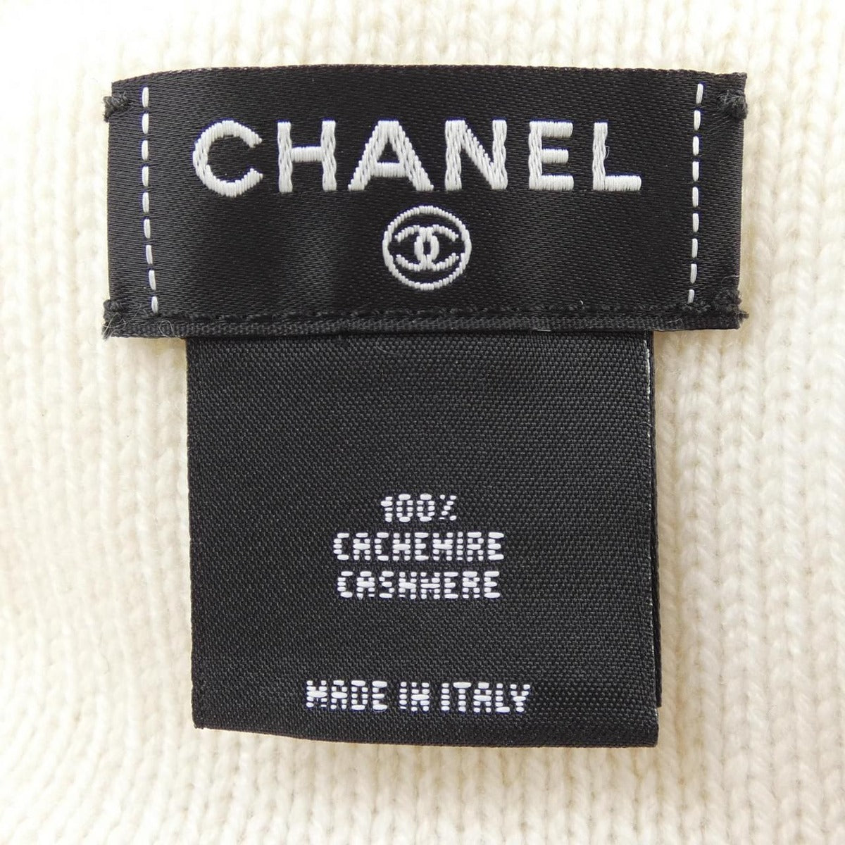 Chanel Knit Cap Cashmere White — view 3