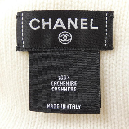 Chanel Knit Cap Cashmere White — view 3