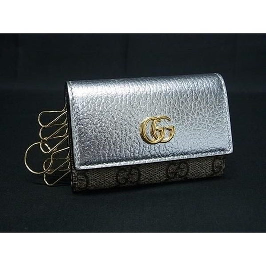 Gucci GG Marmont Supreme 6 Key Case Grey Silver Key Holder