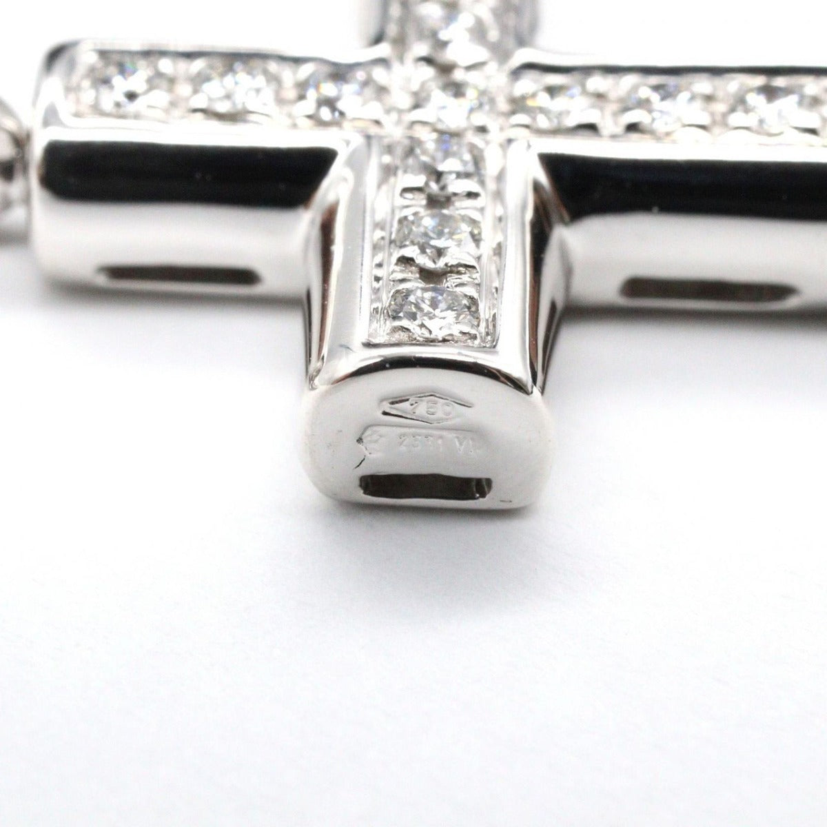 Bvlgari Necklace Latin Cross Diamond — view 5