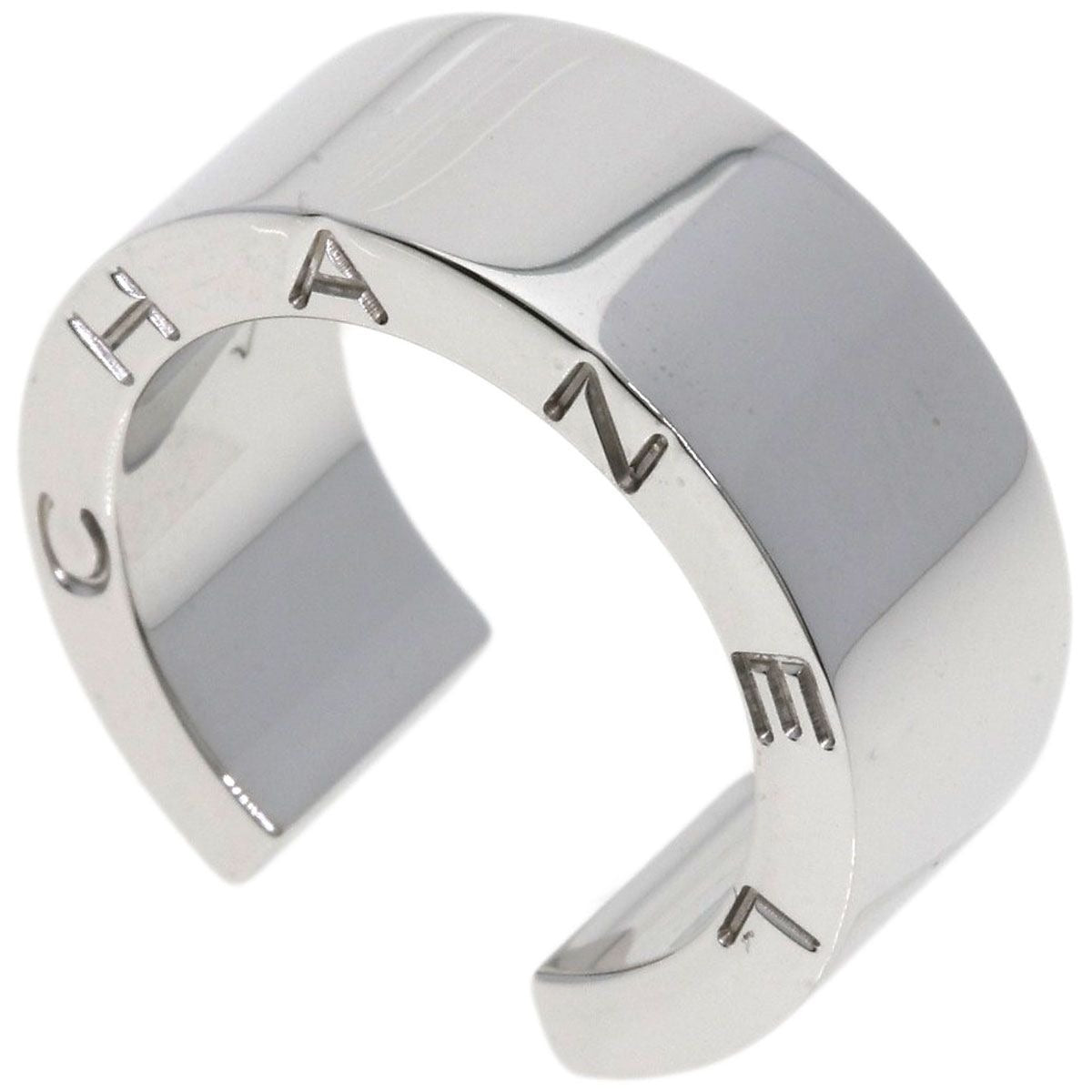Chanel Signature Ring 18k White Gold