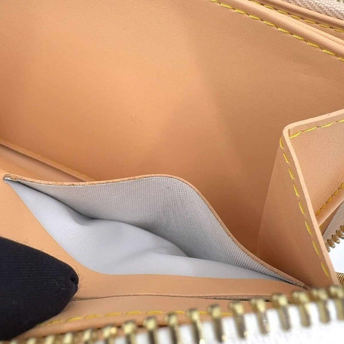 Louis Vuitton Zippy Wallet Monogram Multicolor Blanc White Round Gold — view 10
