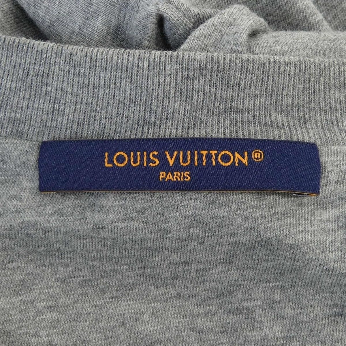 Louis Vuitton Graphic Patch T-Shirt — view 4