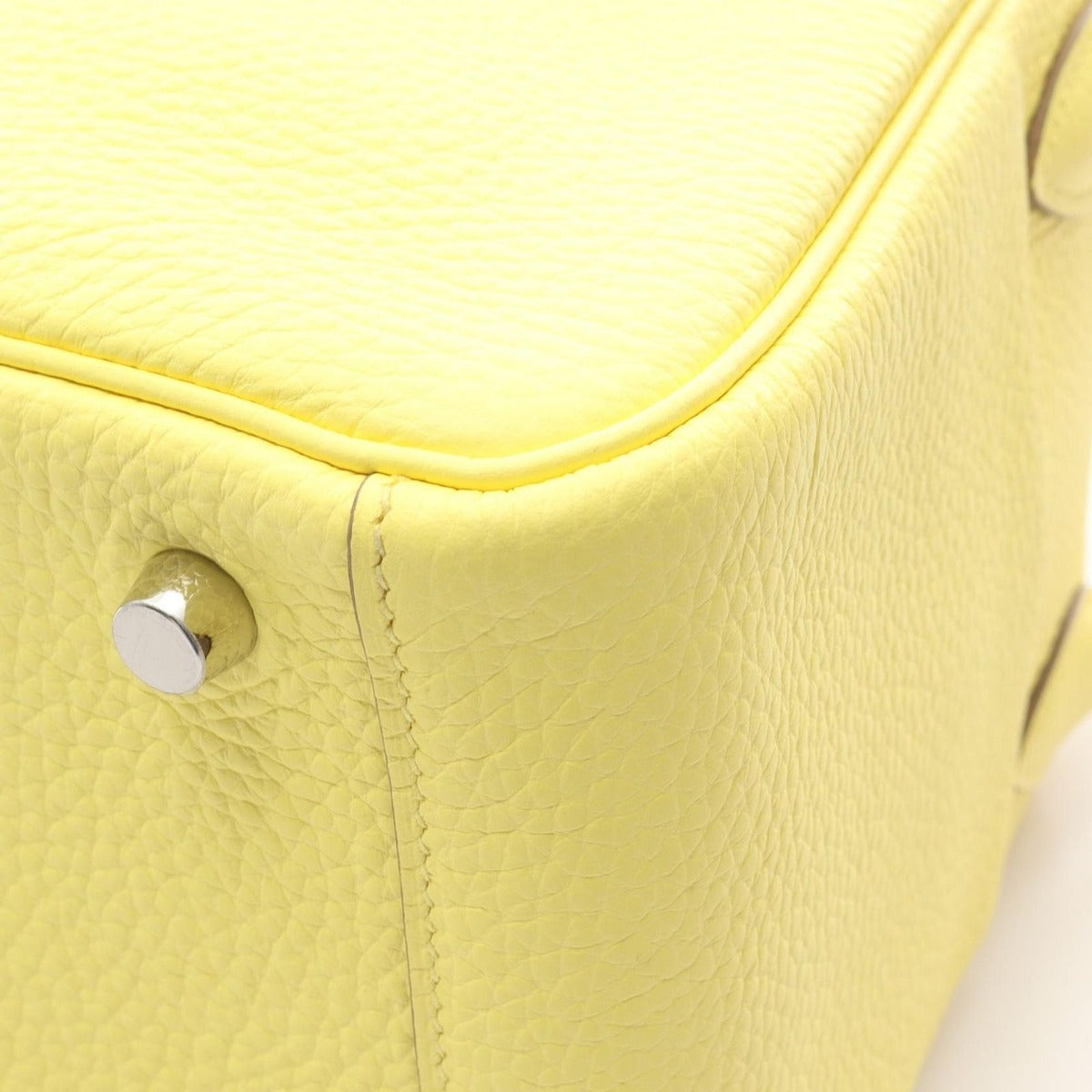 Hermes Shoulder Bag Lindy 26 Limoncello Leather — view 6
