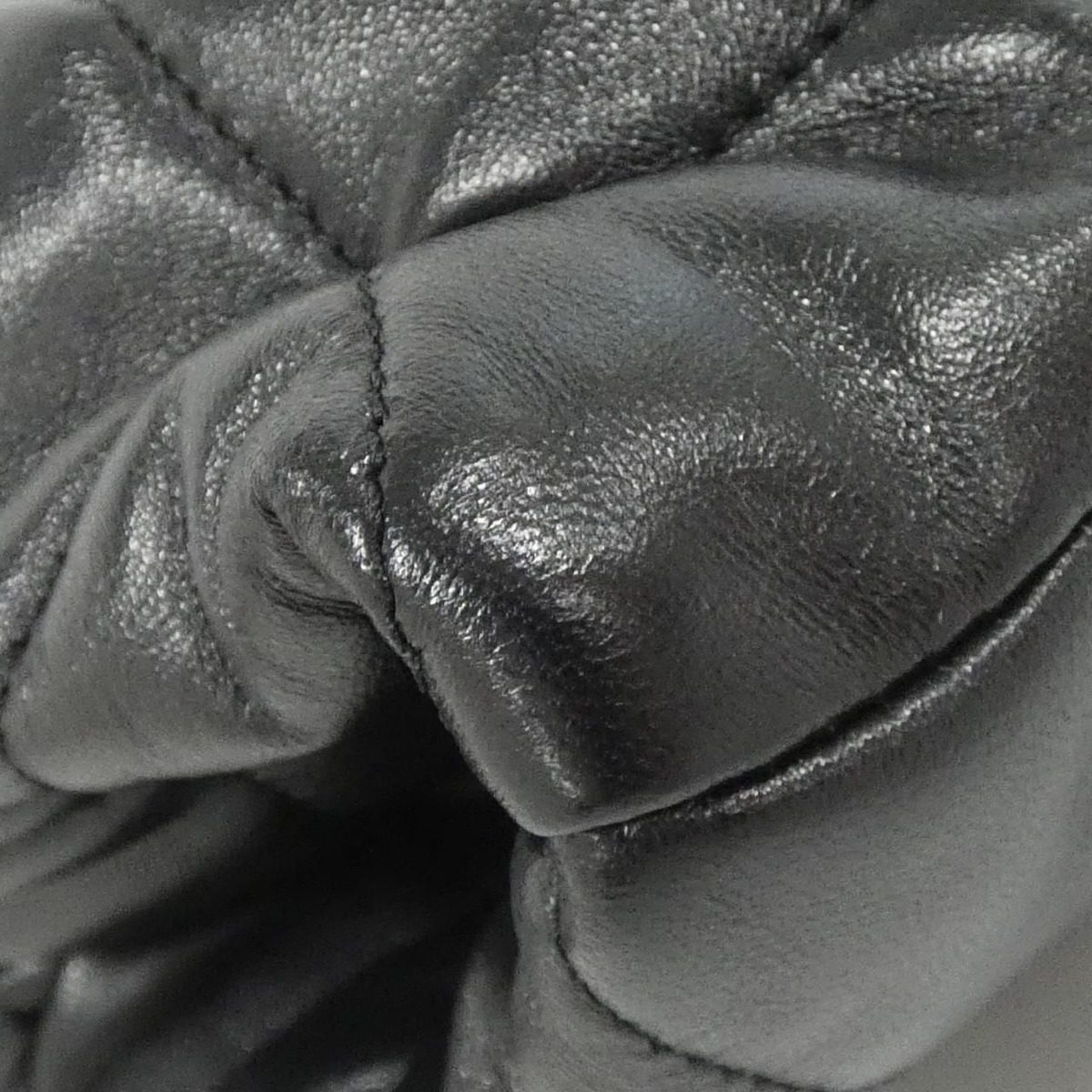 Chanel Bag Handbag Black — view 3