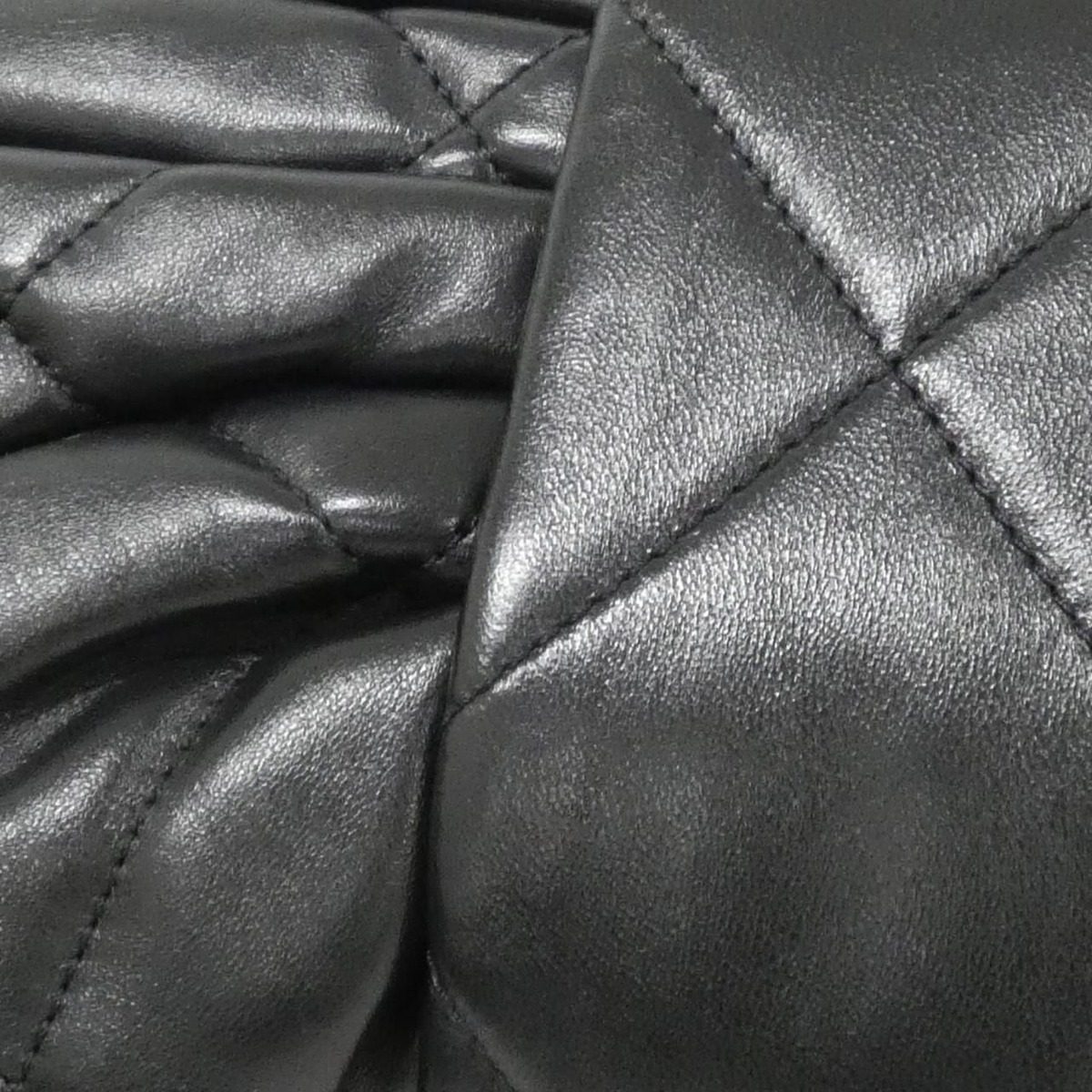 Chanel Bag Handbag Black — view 6