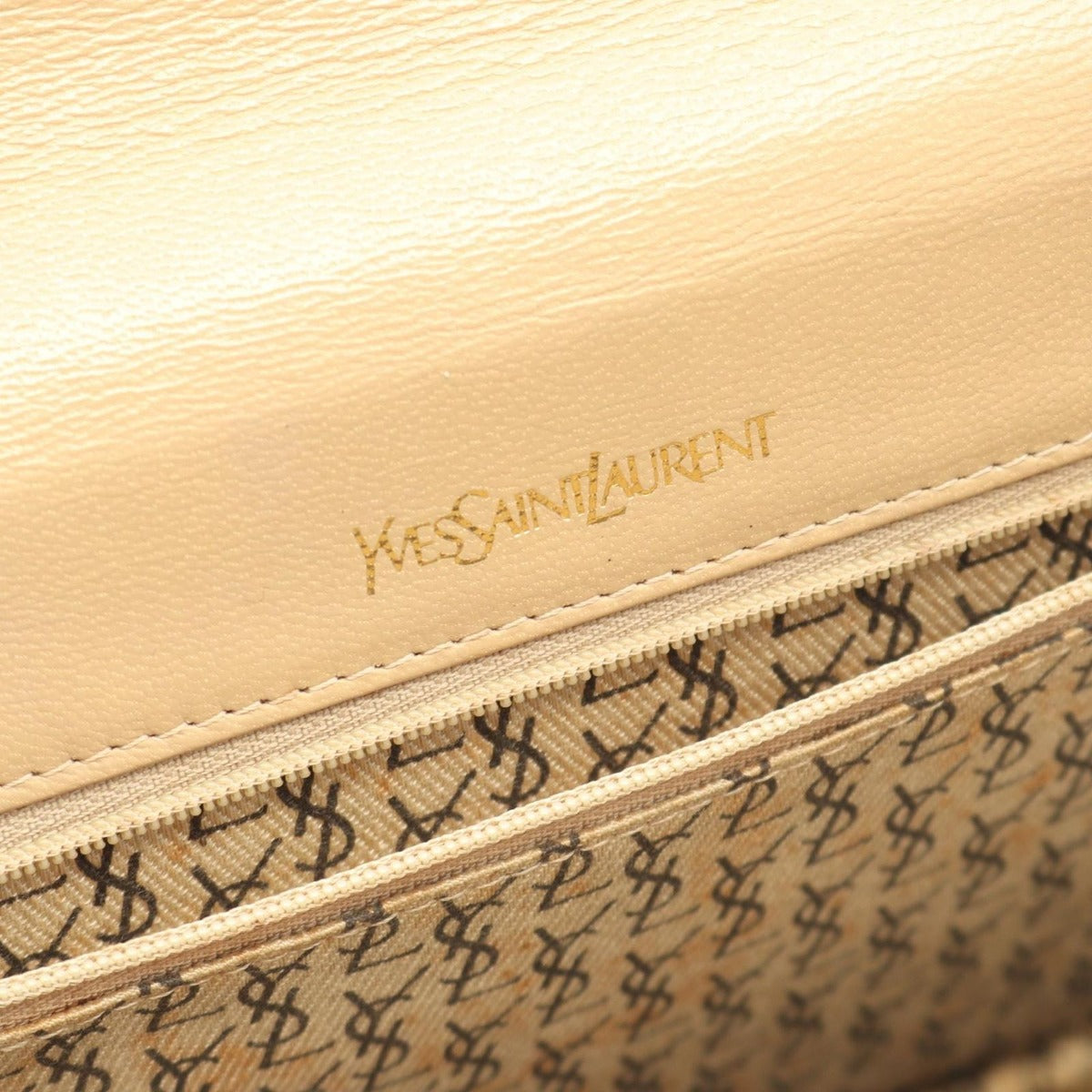 Saint Laurent Yves Shoulder Bag Cassandra Beige Exotic Cles Leather — view 4