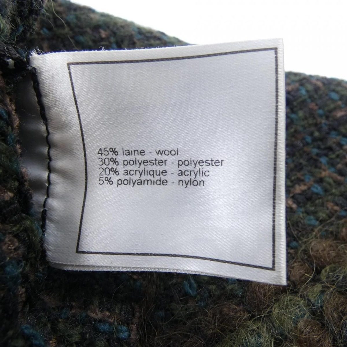 Chanel Vintage Scarf Green — view 4