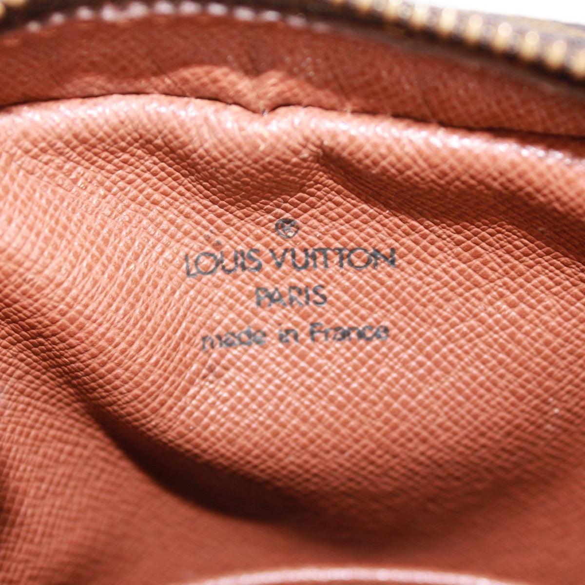 Louis Vuitton Danube Monogram Leather Brown Shoulder Bag Gold — view 9