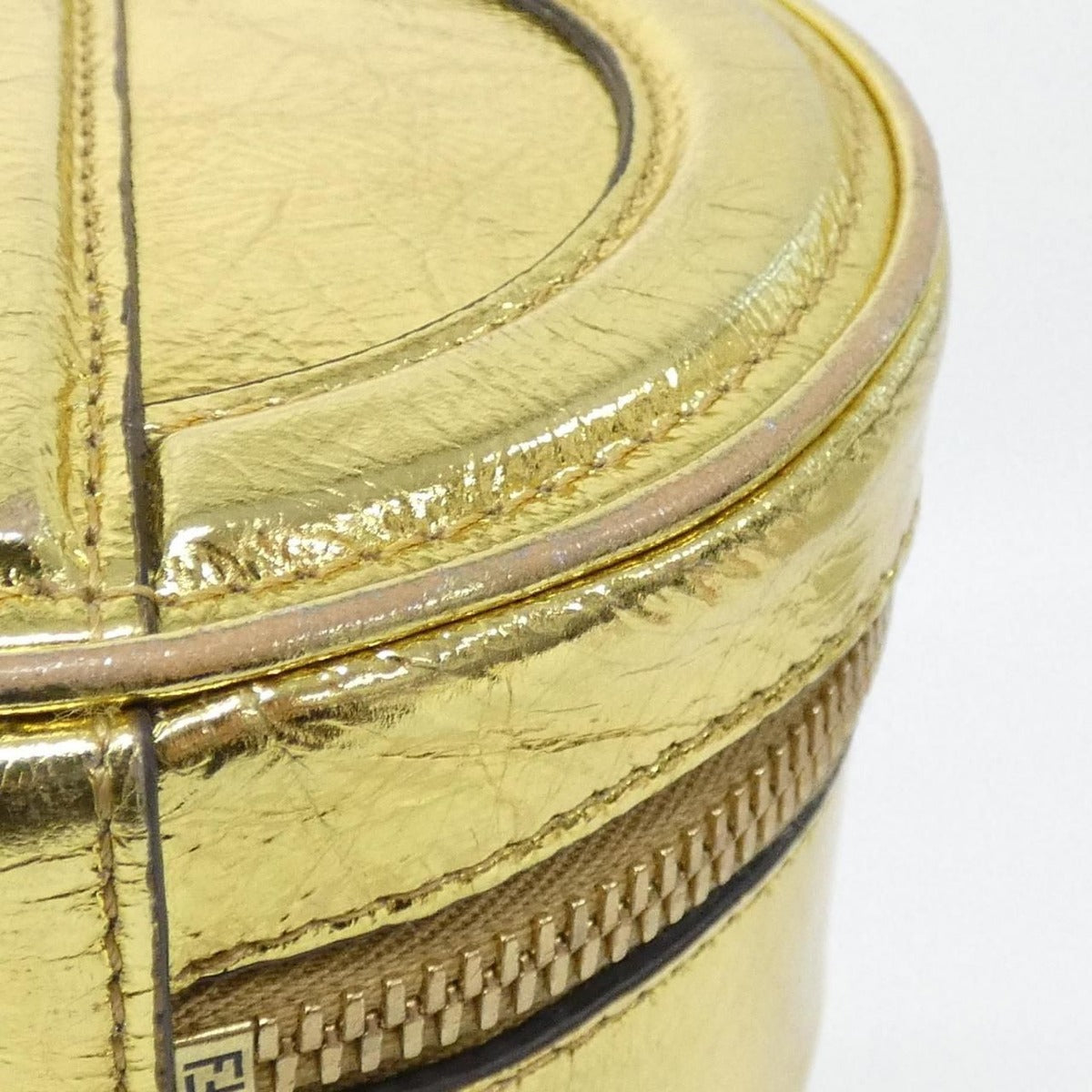 Fendi Aisp Bag Gold Oro — view 3