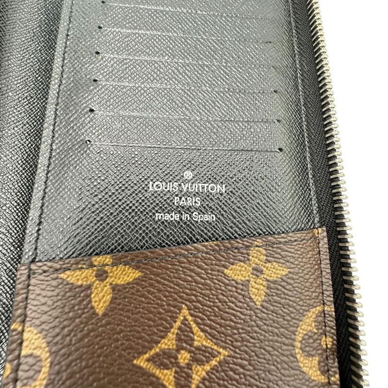 Louis Vuitton M60109 Monogram Vertical Macassar Long Wallet Louis Vuitton Brown