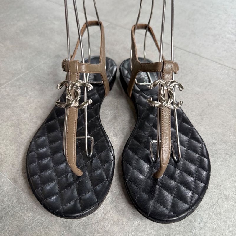 Chanel Thong Sandals Matelasse Coco Mark Flat Shoes Sandals Black Beige Silver