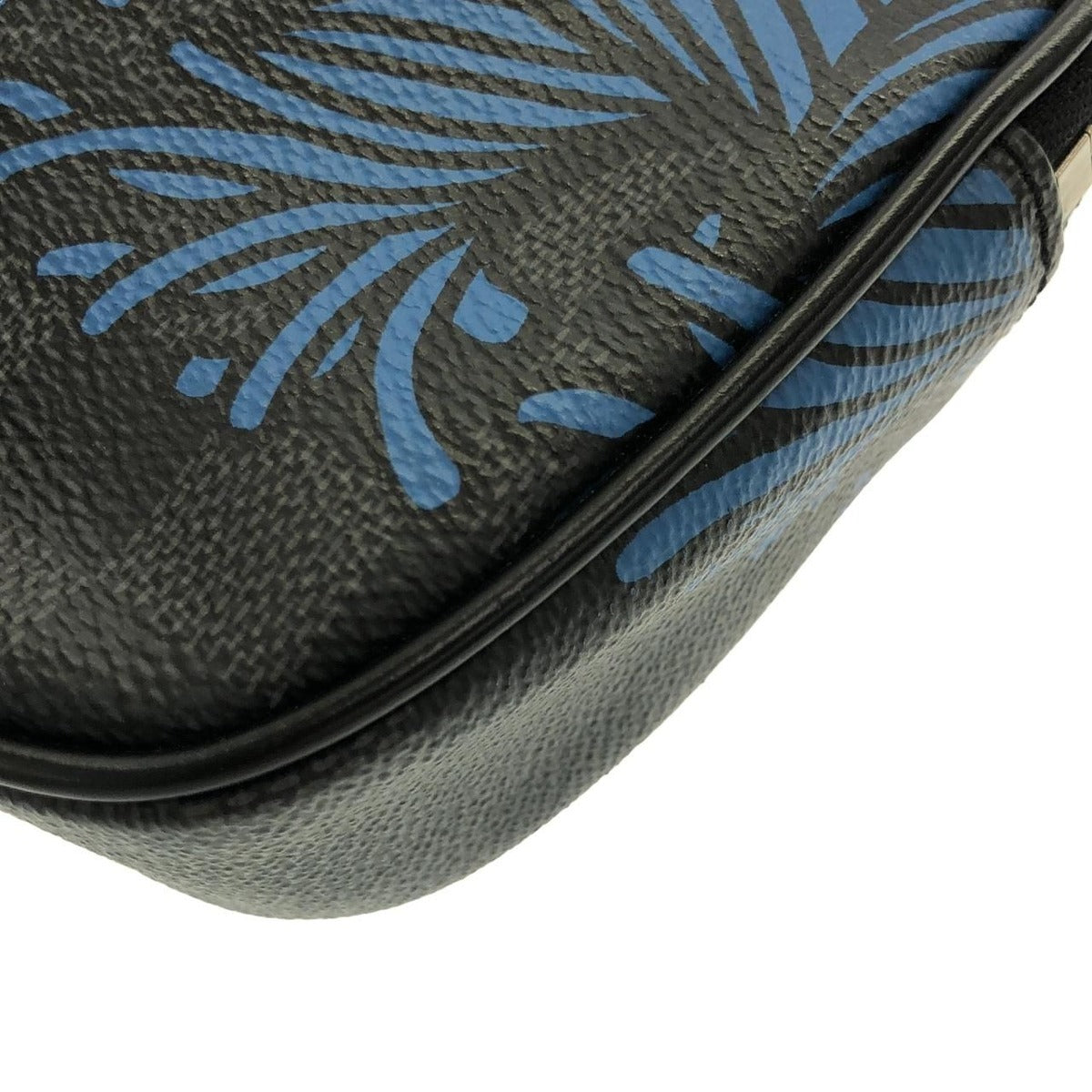 Louis Vuitton Damier Graphite Ambler Shoulder Bag — view 3