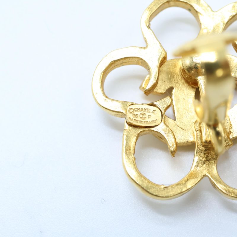 Chanel Beautiful 96P Coco Mark Flower