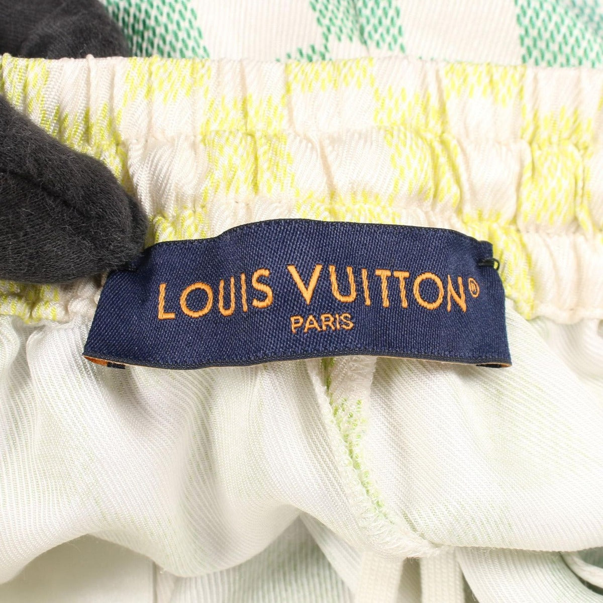 Louis Vuitton Pants Damier Gradient Printed Silk Shorts Shc — view 3