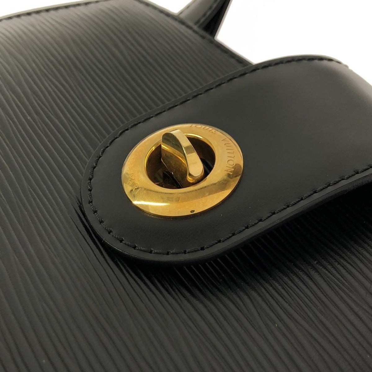Louis Vuitton Epi Shoulder Bag — view 4