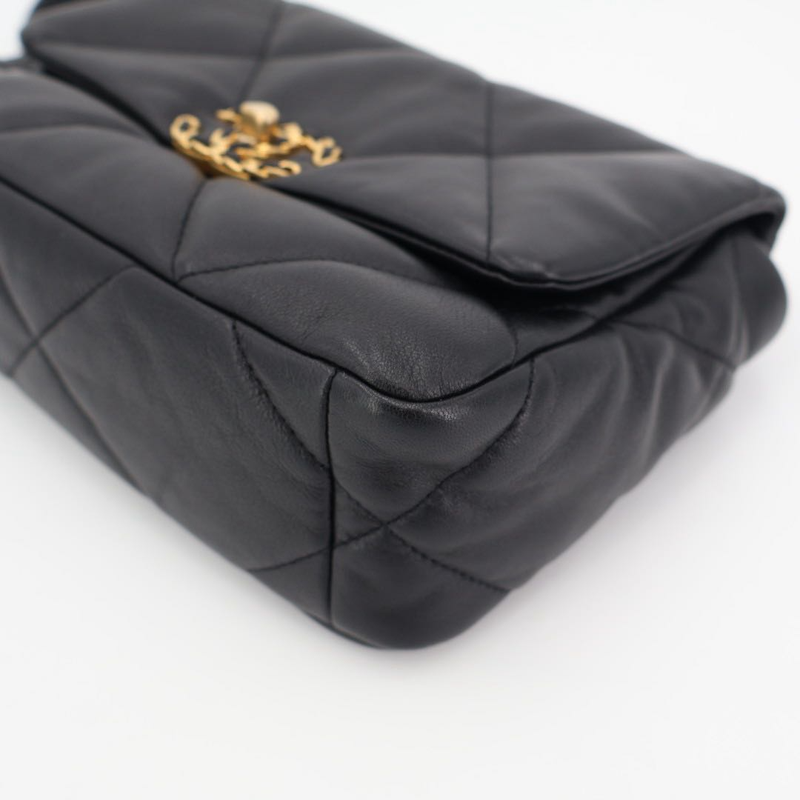 Chanel 19 Leather Chain Shoulder Bag