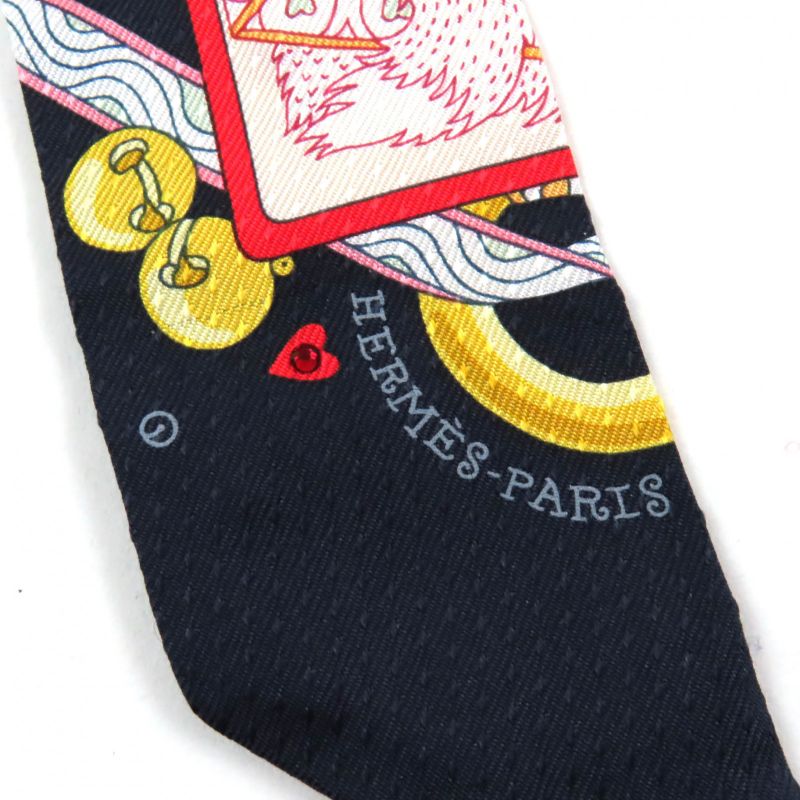 Hermes Pique DAME DE Coeur Queen Of Hearts 100% Silk With Tulle Rhinestones