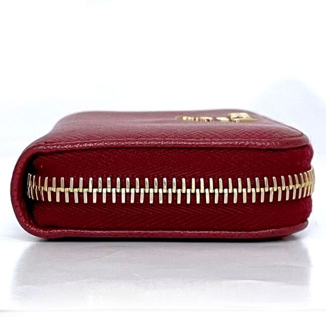 Prada Card Case Red 1ml040 Excellent Condition Saffiano Leather Preowned