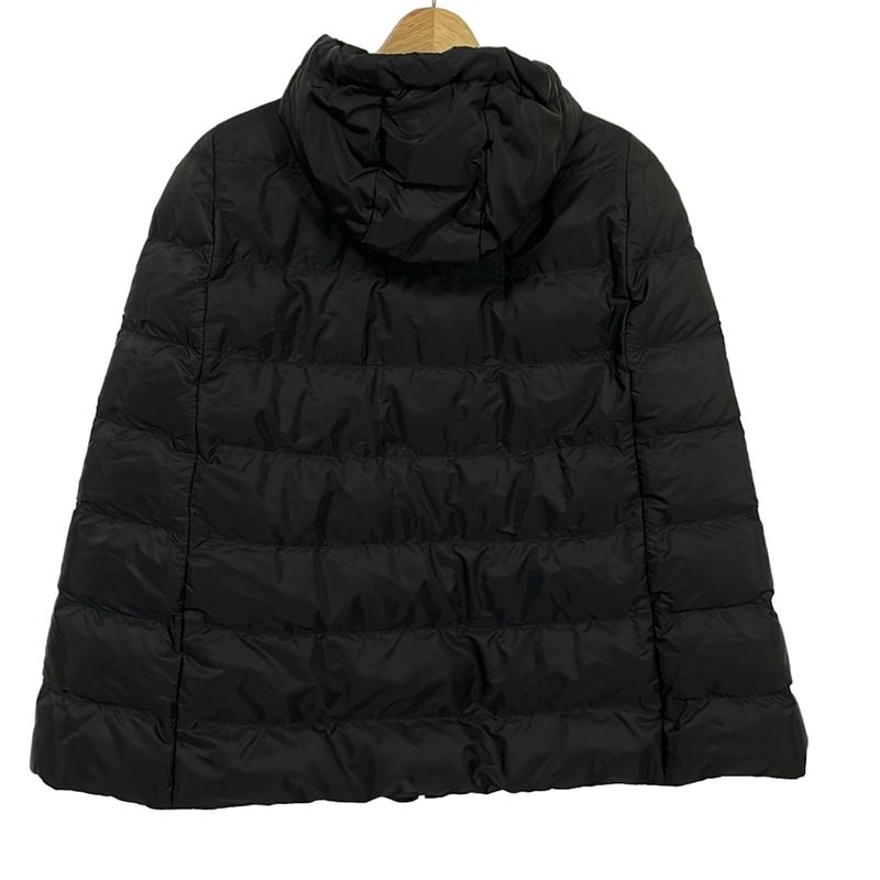 Prada Poncho Size 36 S Women - Black Down Poncho / Zip Up / Winter