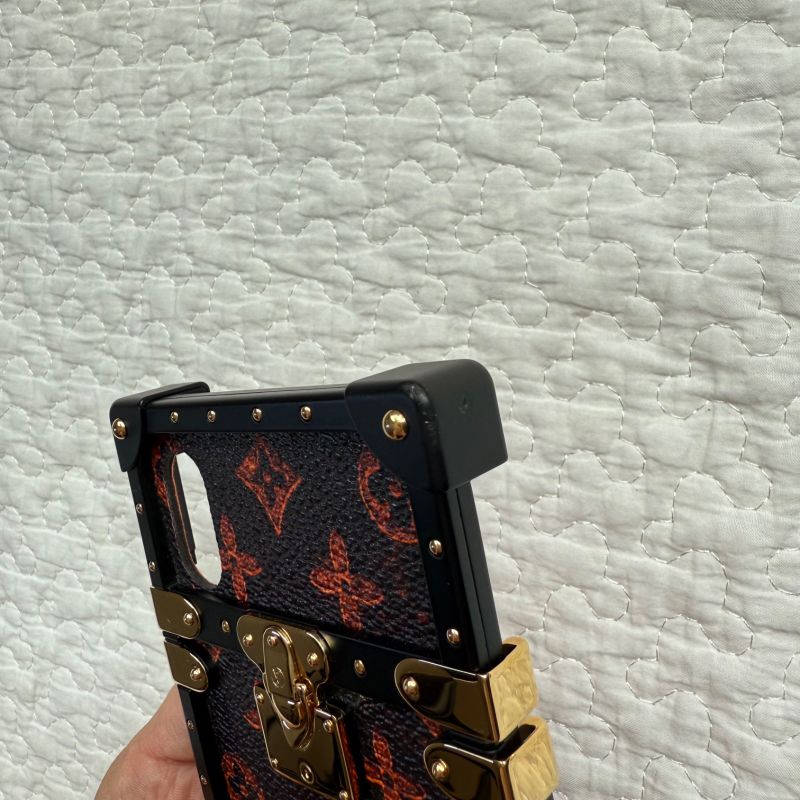 Louis Vuitton Monogram Catgram Iphonex XS Case Shoulder M63891