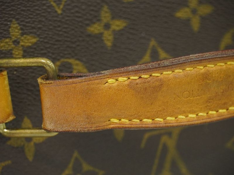 Authentic Louis Vuitton LV Bois Bouteille Monogram Makeup Box Vanity Case Brown