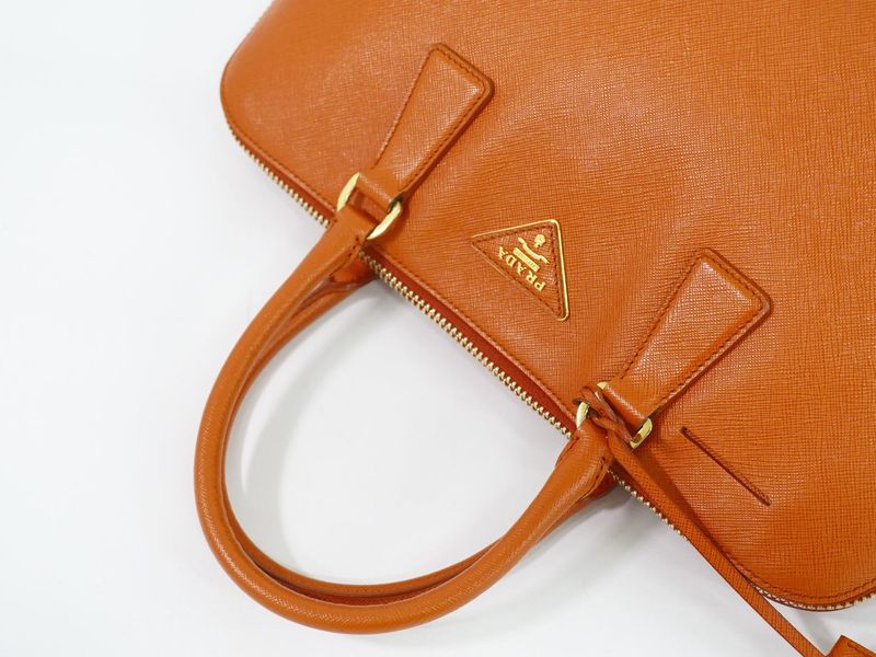 Authentic Prada Leather Handbag Orange Bag Pre-owned [follow-up Discount
