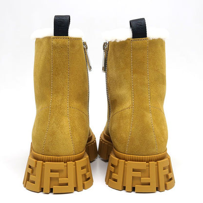 Fendi Suede Mouton Boots Size 8 Yellowish Brown Ochre